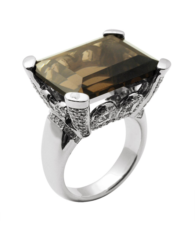 18K Gold Diamond Ring With Smoky Quartz