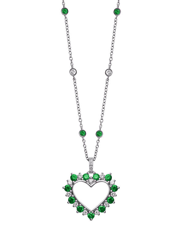18K Gold Diamond Heart Shape Pendant Necklace With Emerald