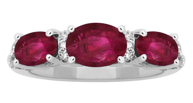 18K Gold Diamond Ring With Ruby